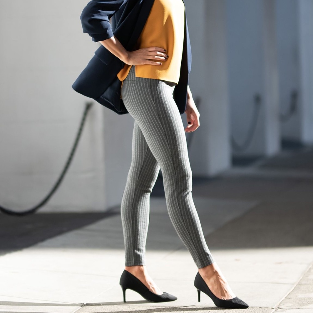 NWOT Betabrand Dress Pant Yoga Pants - Gray Double Pinstripe, SP Skinny Leg